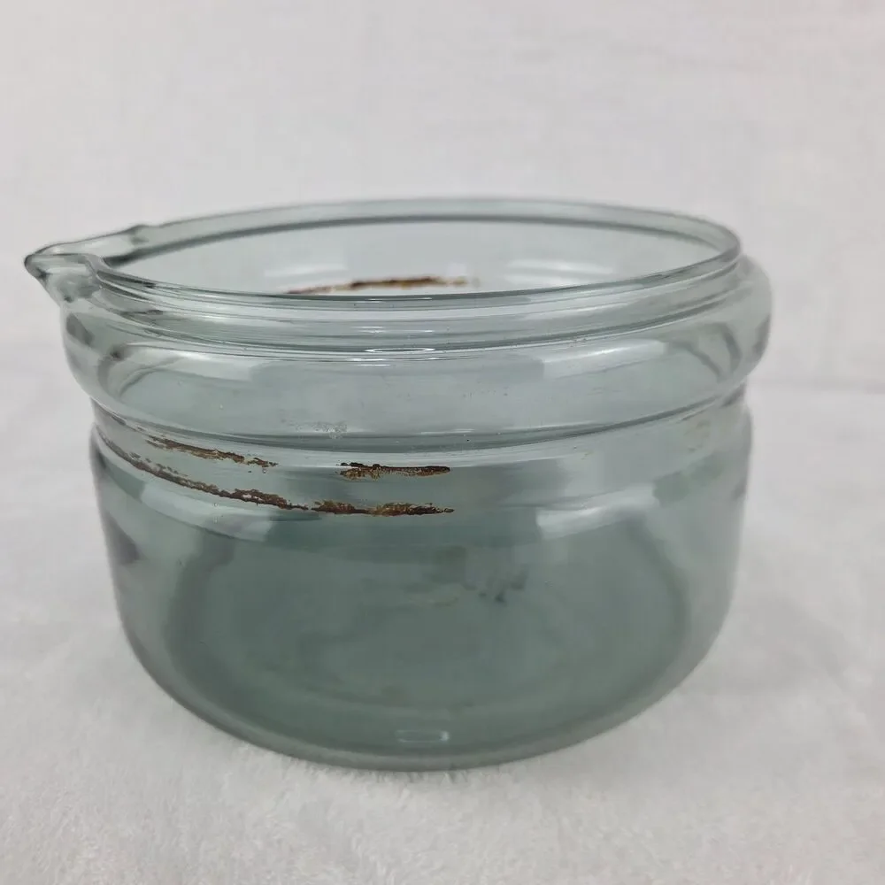Pyrex this vintage